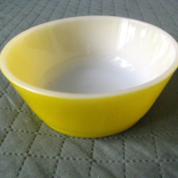 Fire King Vintage Yellow 5" Glass Cereal Bowl - Picture 4 of 8
